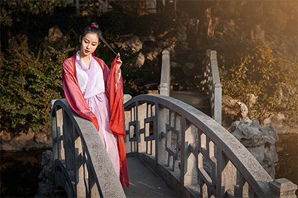 2022年壬寅虎年年底适合理发的吉日一览