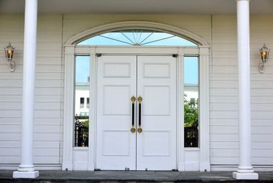 2022年虎年年中适合安门好日子查询，新房安装大门的禁忌