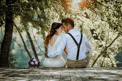2022年的农历九月有哪几天可以结婚？结婚吉日挑选注意事项！
