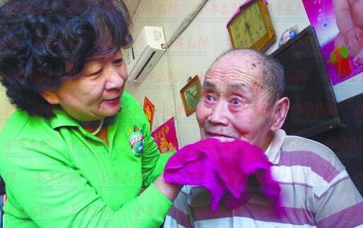 梦见亲人瘫痪