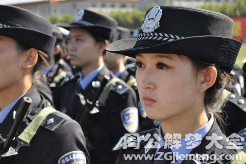 【梦见法警】
